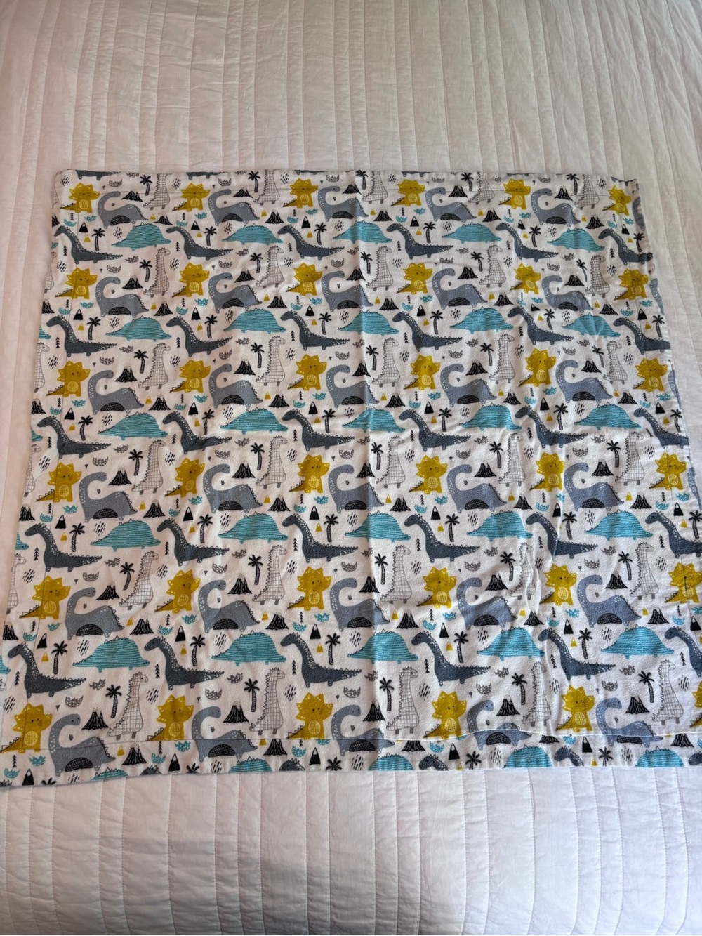 Baby Dino Blankets - Picture 2 of 4